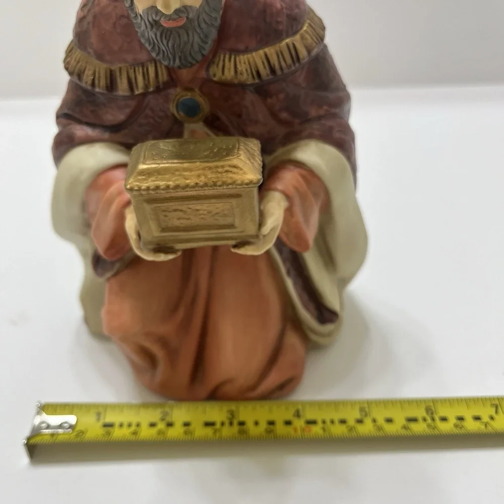 Christmas Grandeur Noel Nativity Wise Man Replacement Piece Porcelain 1999